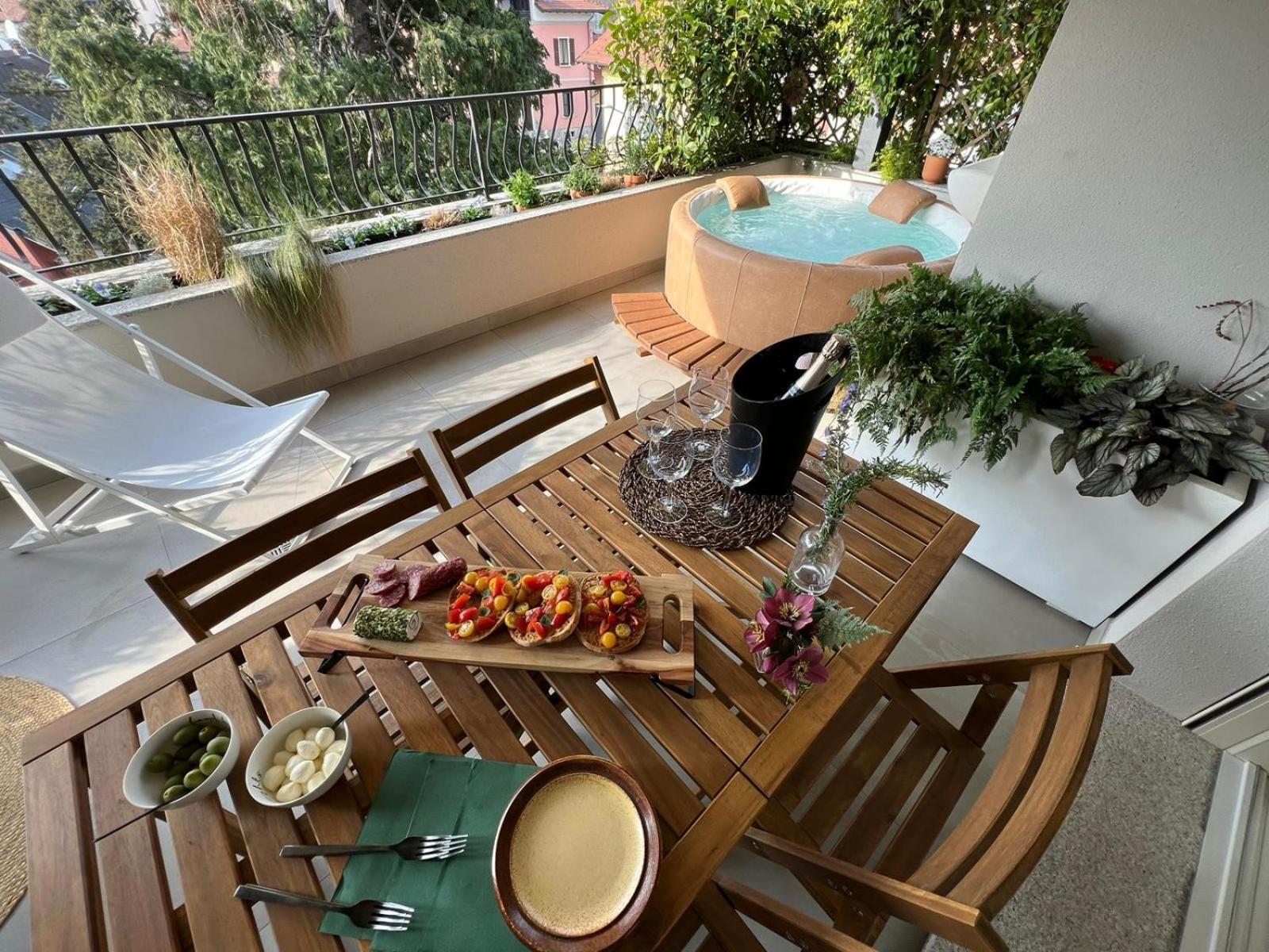 La Bollicina Boutique Apartment And Spa Verbania Extérieur photo